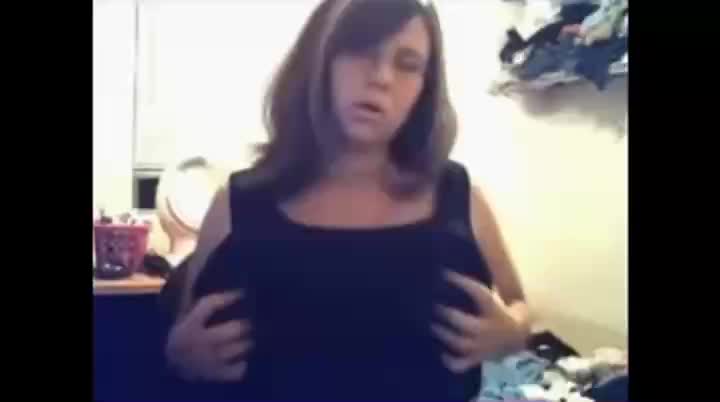 Janda Hot Nenen Besar Terbaru